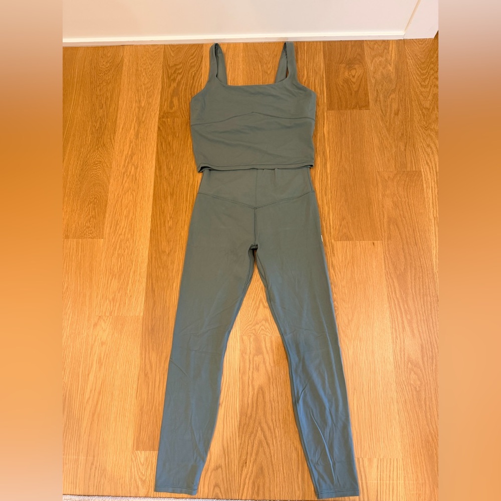 Vuori Olive Green High-Rise Leggings with Matching Crop Tank